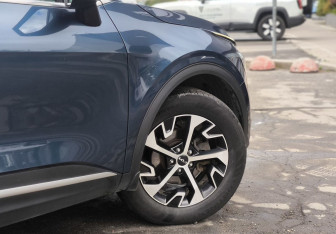 Подержанный автомобиль Kia Sportage 2022 года (10 фото)