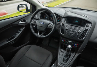 Подержанный автомобиль Ford Focus Sedan 2018 года (10 фото)