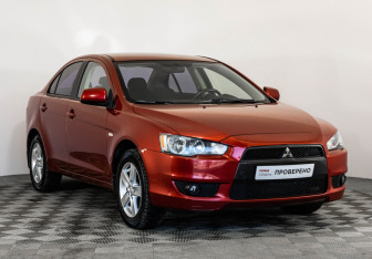 Подержанный автомобиль Mitsubishi Lancer Sedan 2008 года (3 фото)