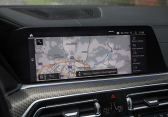 Подержанный автомобиль BMW X5 2019 года (18 фото)