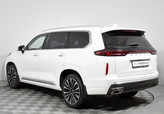 Подержанный автомобиль Exeed VX 2023 года (7 фото)