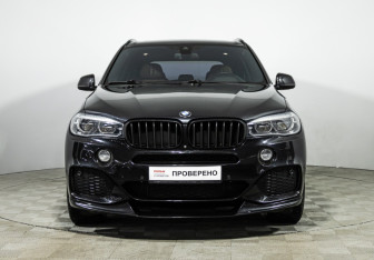 Подержанный автомобиль BMW X5 2017 года (2 фото)