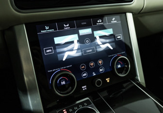 Подержанный автомобиль Land Rover Range Rover 2018 года (18 фото)