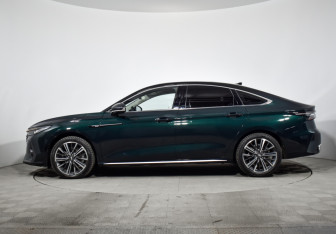 Подержанный автомобиль Chery Arrizo 8 2023 года (8 фото)