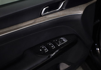 Подержанный автомобиль Kia K5 2021 года (20 фото)