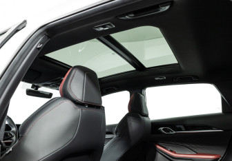 Подержанный автомобиль Geely Coolray 2024 года (22 фото)