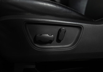 Подержанный автомобиль Mitsubishi Pajero Sport 2021 года (20 фото)