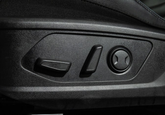 Подержанный автомобиль Hyundai Tucson 2021 года (15 фото)