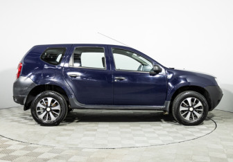 Подержанный автомобиль Renault Duster 2014 года (4 фото)