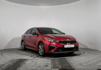 Подержанный автомобиль Kia Cerato Sedan 2020 года (3 фото)