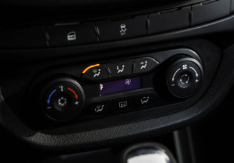 Подержанный автомобиль LADA (ВАЗ) Vesta Sedan 2021 года (15 фото)