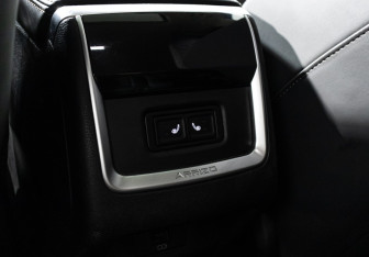 Подержанный автомобиль Omoda S5 2023 года (23 фото)