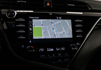 Подержанный автомобиль Toyota Camry Sedan 2019 года (22 фото)