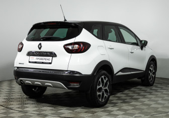 Подержанный автомобиль Renault Kaptur 2017 года (5 фото)