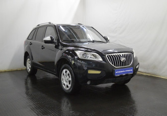 Подержанный автомобиль Lifan X60 2015 года (3 фото)