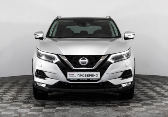 Подержанный автомобиль Nissan Qashqai 2019 года (2 фото)