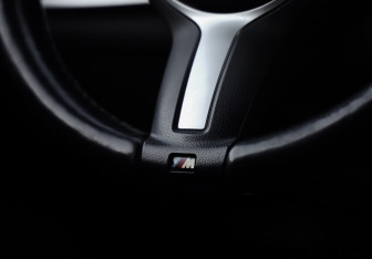 Подержанный автомобиль BMW X4 2016 года (12 фото)