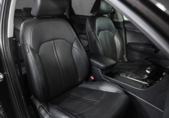 Подержанный автомобиль Kia Optima Sedan 2017 года (22 фото)