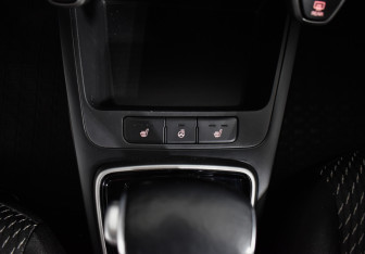 Подержанный автомобиль Kia Rio Sedan 2017 года (14 фото)