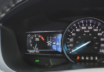 Подержанный автомобиль Ford Explorer 2018 года (28 фото)