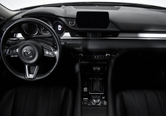 Подержанный автомобиль Mazda 6 Sedan 2020 года (11 фото)