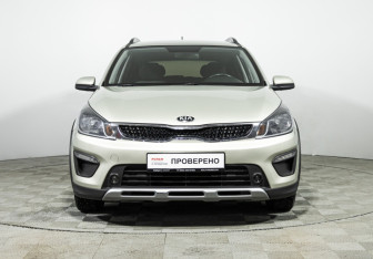 Подержанный автомобиль Kia Rio Hatchback 2018 года (2 фото)