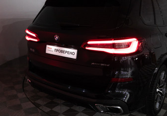 Подержанный автомобиль BMW X5 2019 года (30 фото)