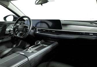 Подержанный автомобиль Chery Arrizo 8 2024 года (9 фото)