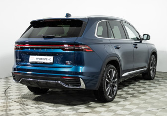 Подержанный автомобиль Geely Monjaro 2024 года (5 фото)