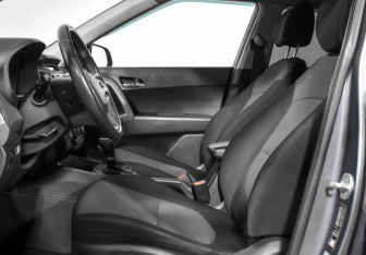 Подержанный автомобиль Hyundai Creta 2018 года (11 фото)