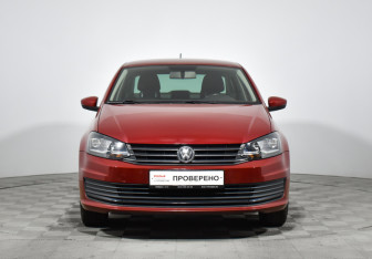 Подержанный автомобиль Volkswagen Polo Sedan 2019 года (2 фото)