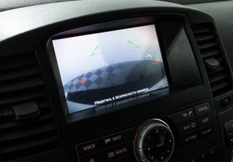 Подержанный автомобиль Nissan Pathfinder 2011 года (16 фото)