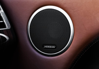 Подержанный автомобиль Land Rover Range Rover 2016 года (19 фото)