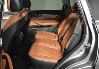 Подержанный автомобиль Chery Tiggo 8 Pro Max 2023 года (11 фото)