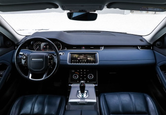 Подержанный автомобиль Land Rover Range Rover Evoque 2020 года (13 фото)
