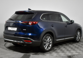 Подержанный автомобиль Mazda CX-9 2017 года (5 фото)