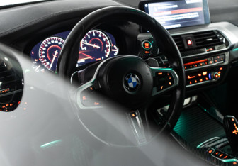 Подержанный автомобиль BMW X3 2018 года (25 фото)