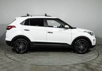 Подержанный автомобиль Hyundai Creta 2018 года (4 фото)