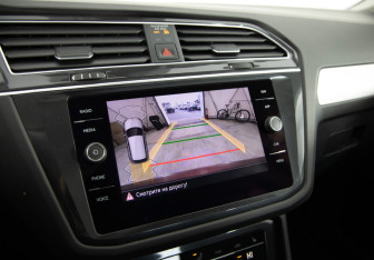 Подержанный автомобиль Volkswagen Tiguan 2020 года (16 фото)