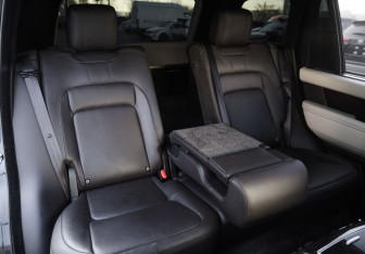 Подержанный автомобиль Land Rover Range Rover 2018 года (36 фото)