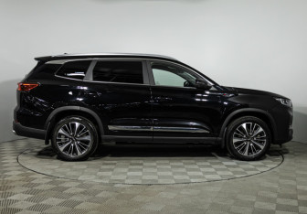 Подержанный автомобиль Chery Tiggo 8 Pro Max 2023 года (4 фото)