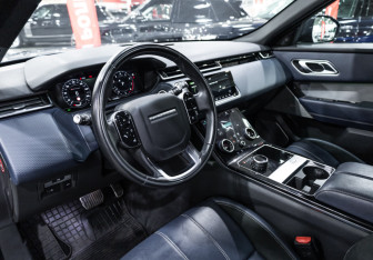 Подержанный автомобиль Land Rover Range Rover Velar 2020 года (19 фото)