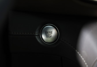 Подержанный автомобиль Hyundai Santa Fe 2022 года (21 фото)