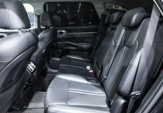 Подержанный автомобиль Kia Sorento 2021 года (15 фото)