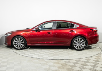 Подержанный автомобиль Mazda 6 Sedan 2020 года (8 фото)