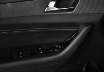 Подержанный автомобиль Hyundai Sonata 2019 года (25 фото)