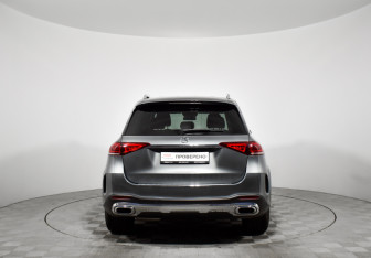 Подержанный автомобиль Mercedes-Benz GLE 2019 года (7 фото)