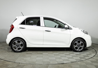 Подержанный автомобиль Kia Picanto 2015 года (4 фото)