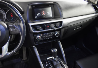 Подержанный автомобиль Mazda CX-5 2015 года (16 фото)