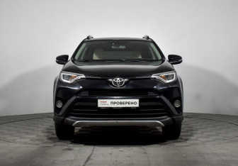 Подержанный автомобиль Toyota RAV4 2019 года (2 фото)